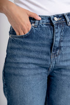 straight leg adjustable waist jeans /hers