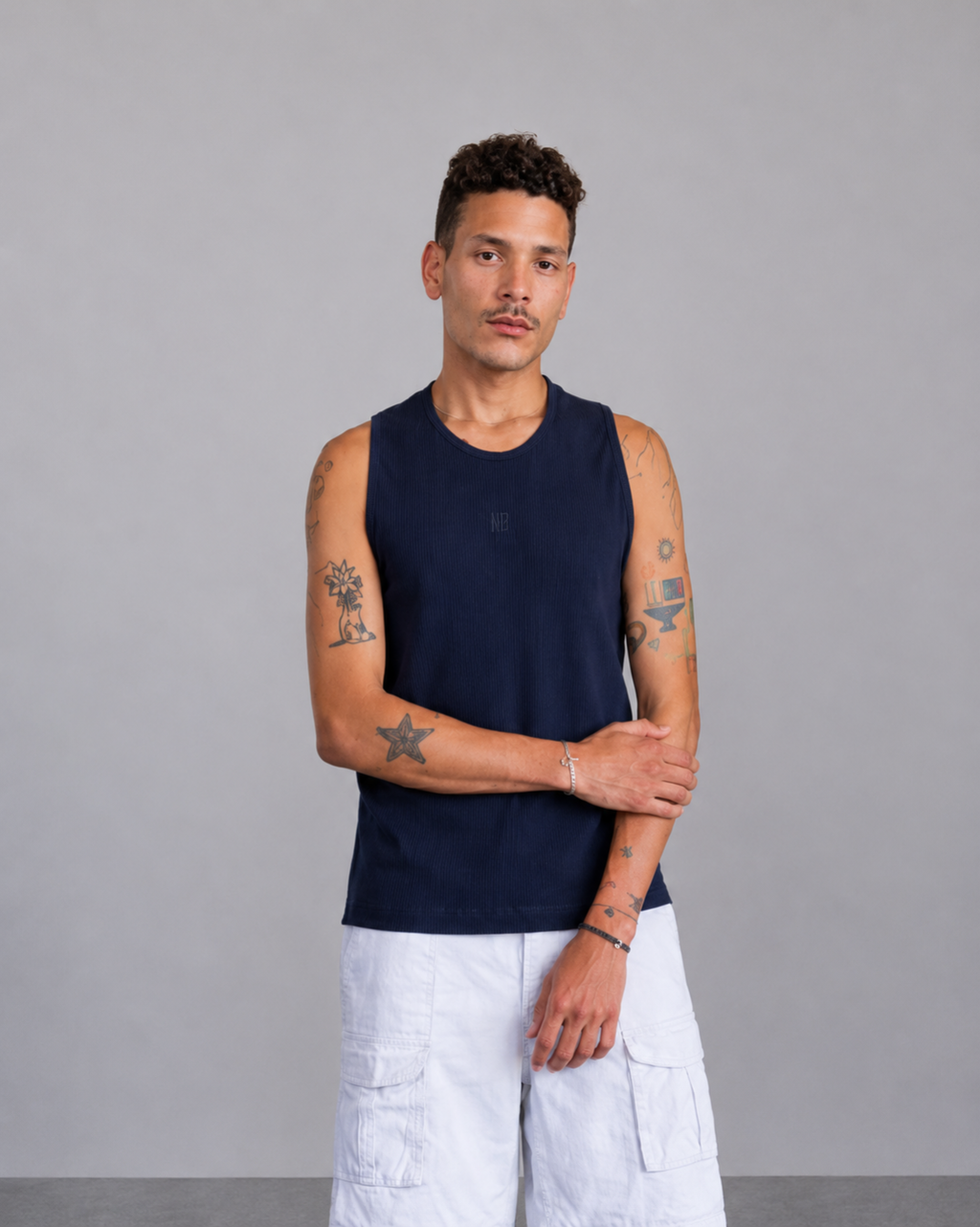 tank top /his