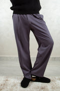 pleated trousers