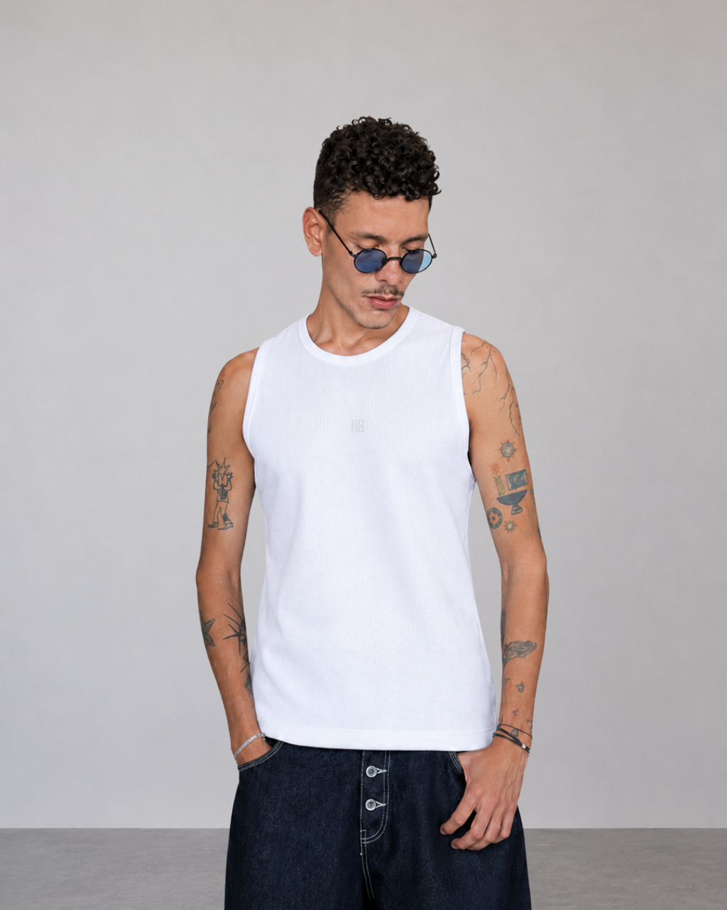 tank top /his